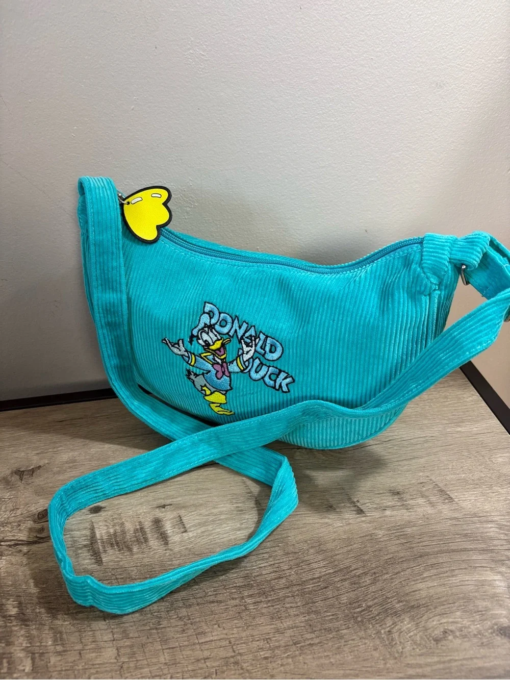 NEW! DISNEY Turquoise Blue DONALD DUCK Embroidered HOBO Crossbody BAG Purse
